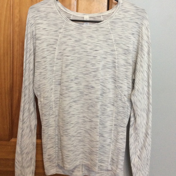 Lululemon Emerald Long Sleeve - Picture 2 of 5